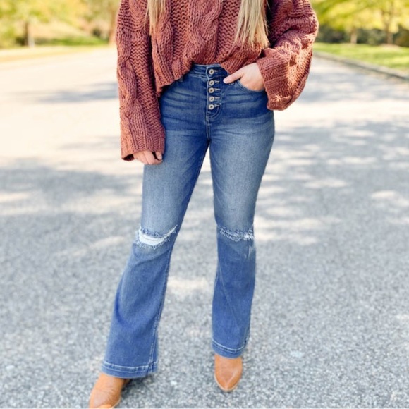 Kancan Sexy AF 31” High Rise Button Down Trouser Flare Jeans Distressed 1, NWT - Picture 3 of 6